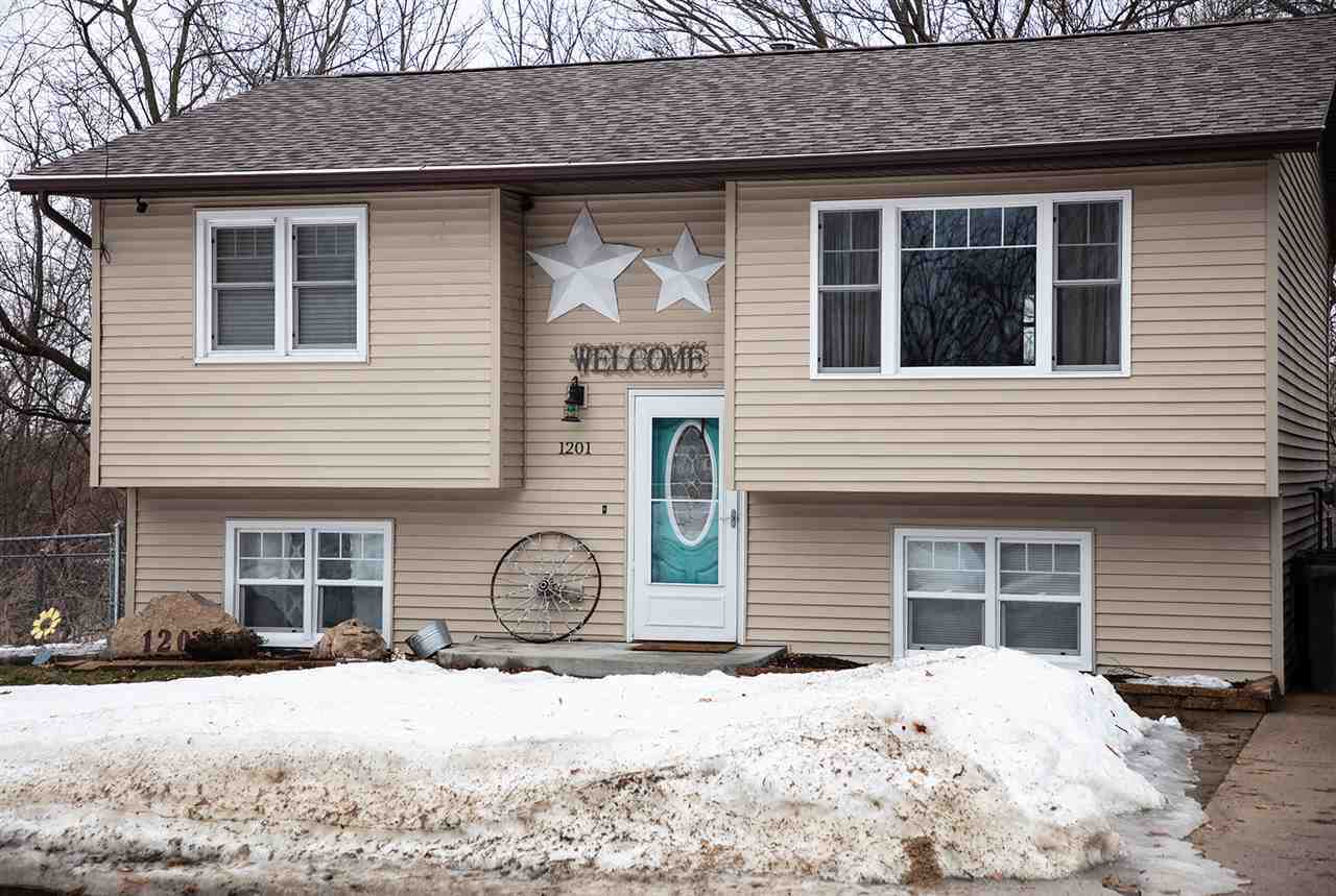 Property Photo: 1201 4th Street IA 50634