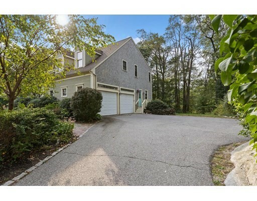 Property Photo:  10 Village Lane  MA 02066 