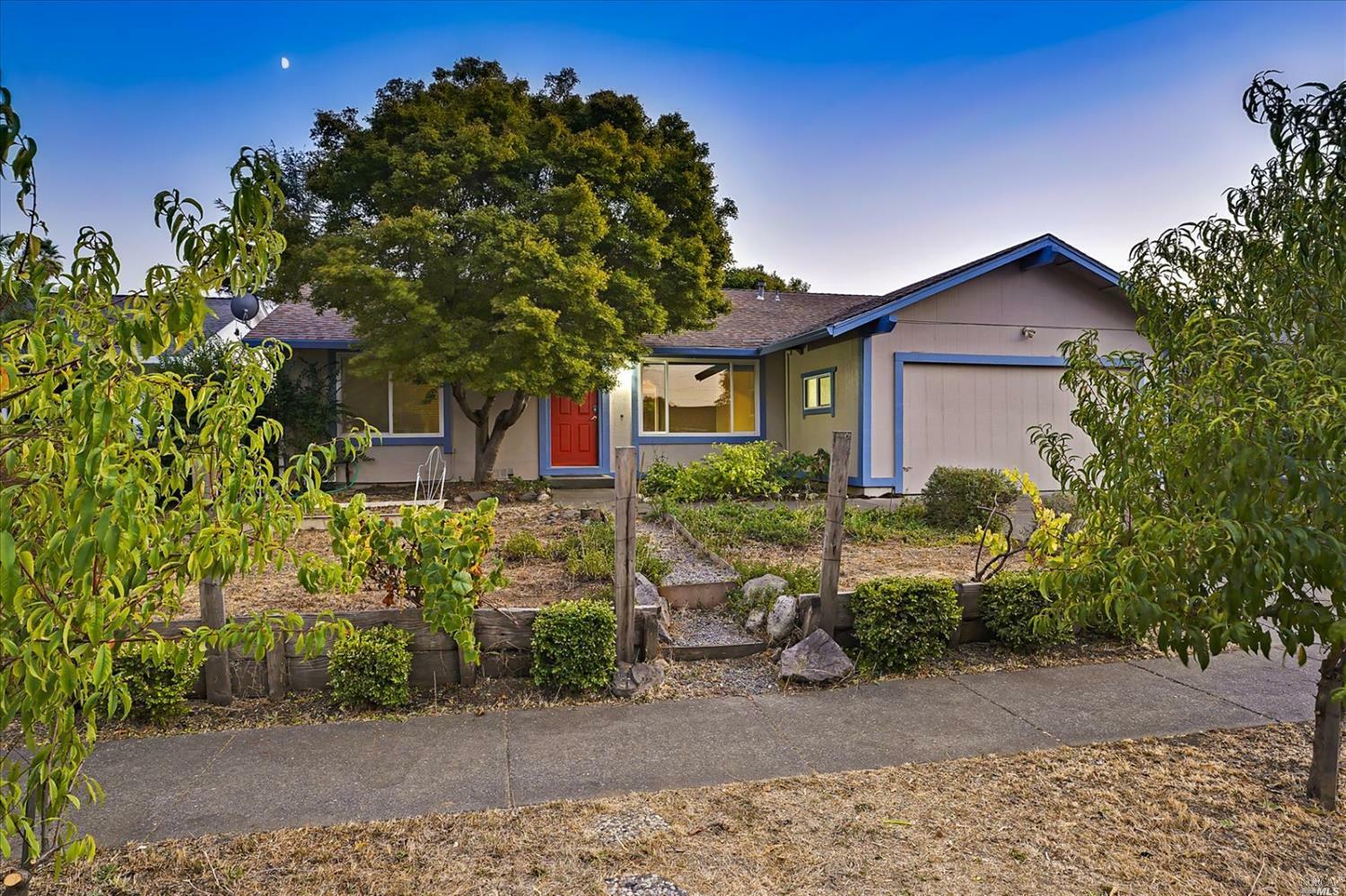 Property Photo:  1548 Wimbledon Place  CA 95401 