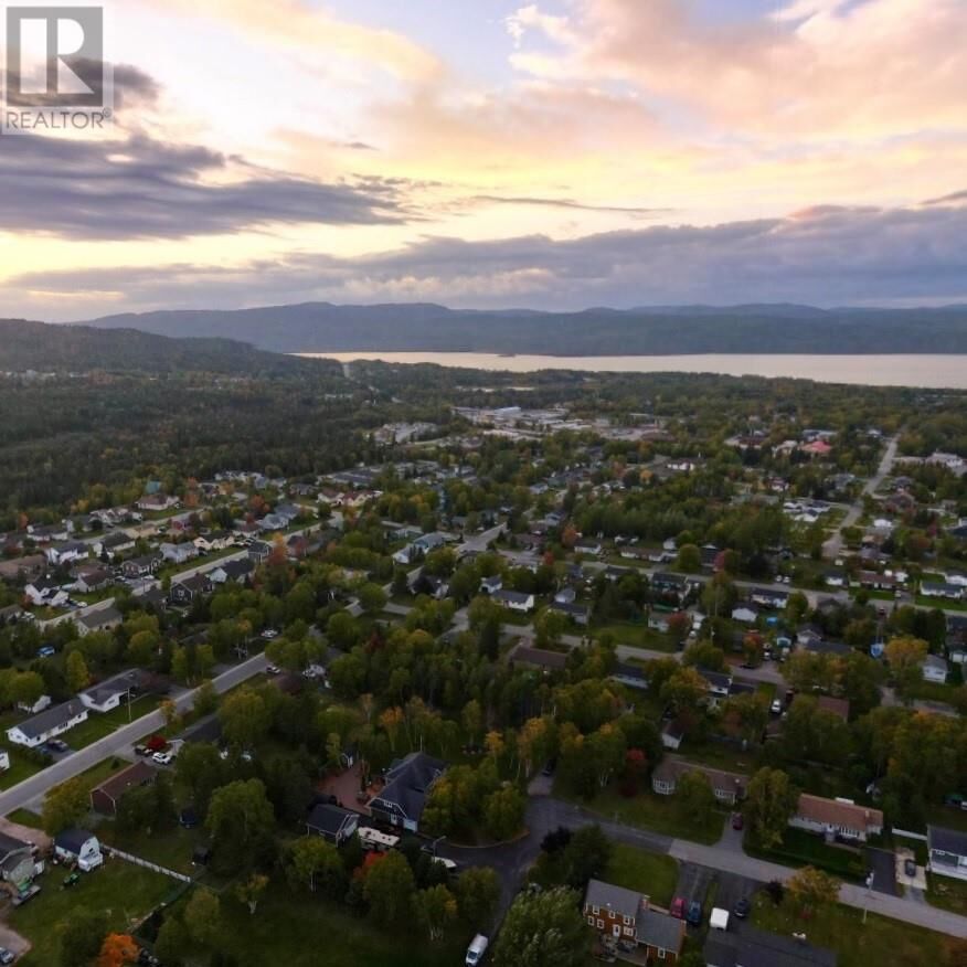Property Photo:  34 Harvey Wight Crescent  NL A0L 1K0 