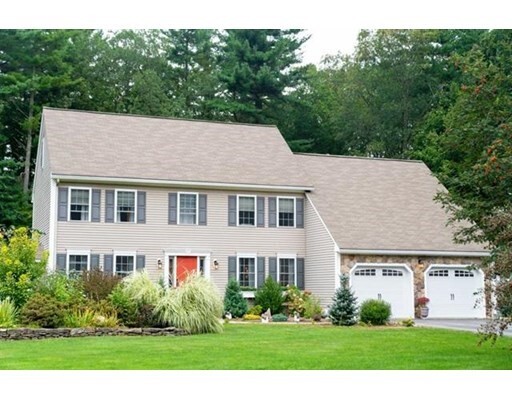Property Photo: 6 Windsor Court NH 03865