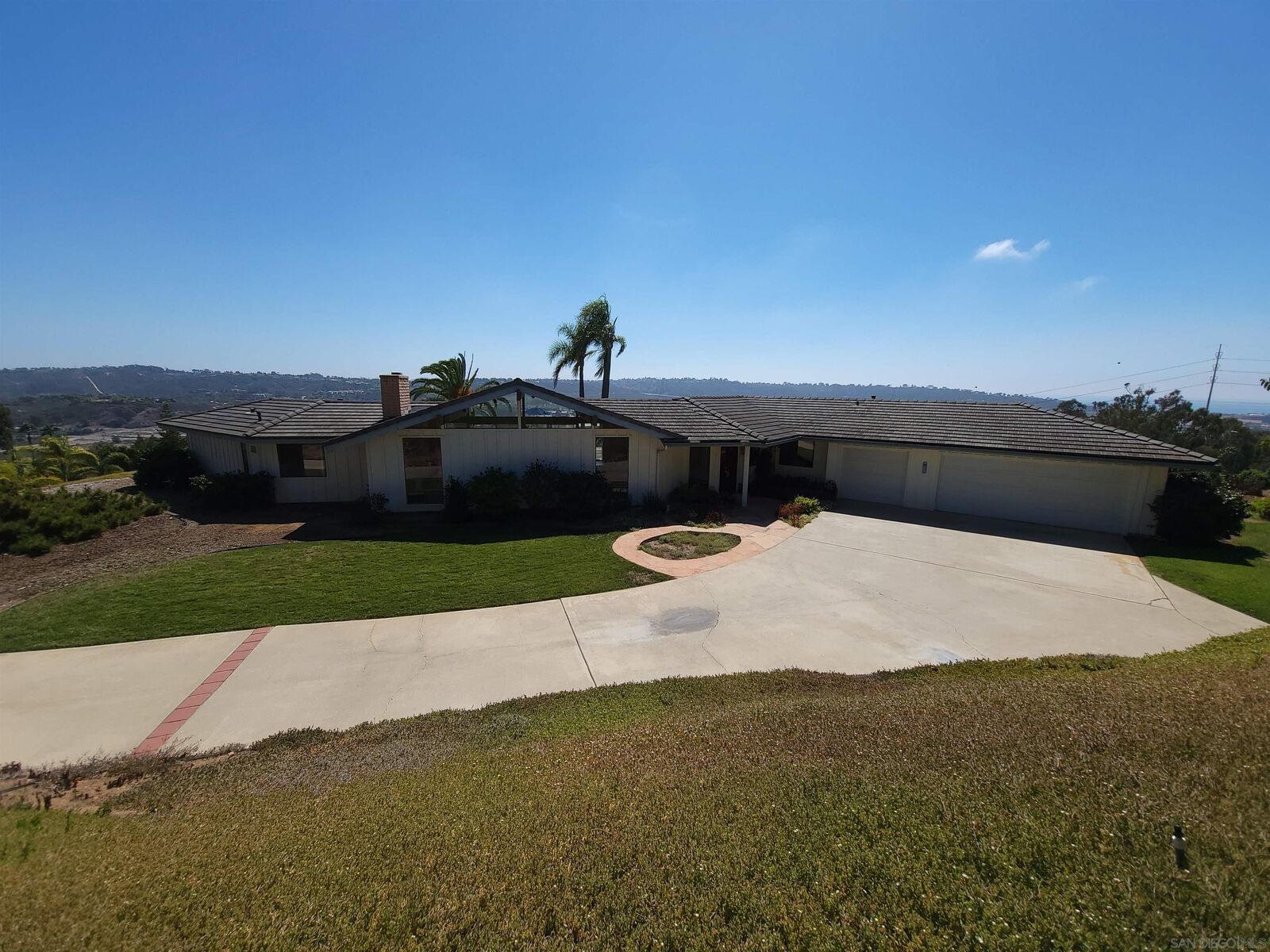 Property Photo:  4575 Vista De La Patria  CA 92014 