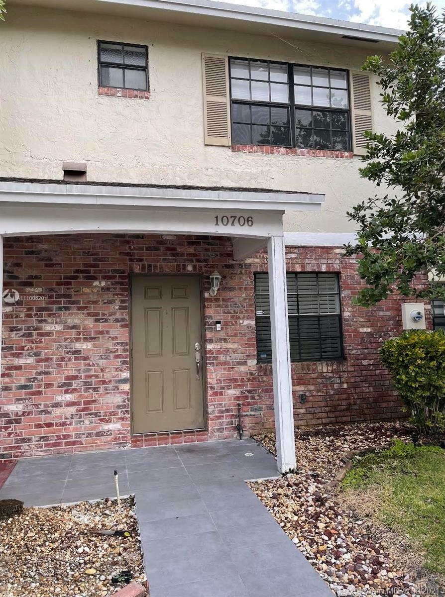 Property Photo:  10706 NW 10th St  FL 33026 