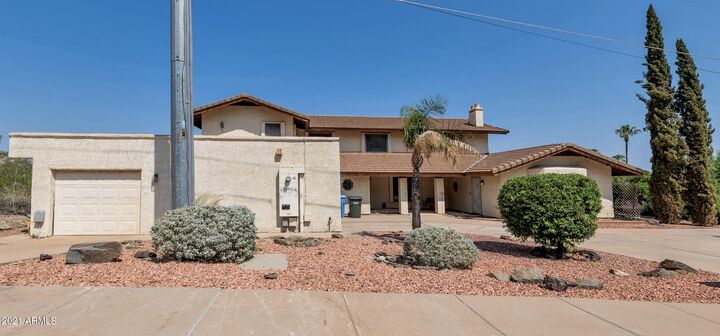 Property Photo: 2112 E Shea Boulevard AZ 85028