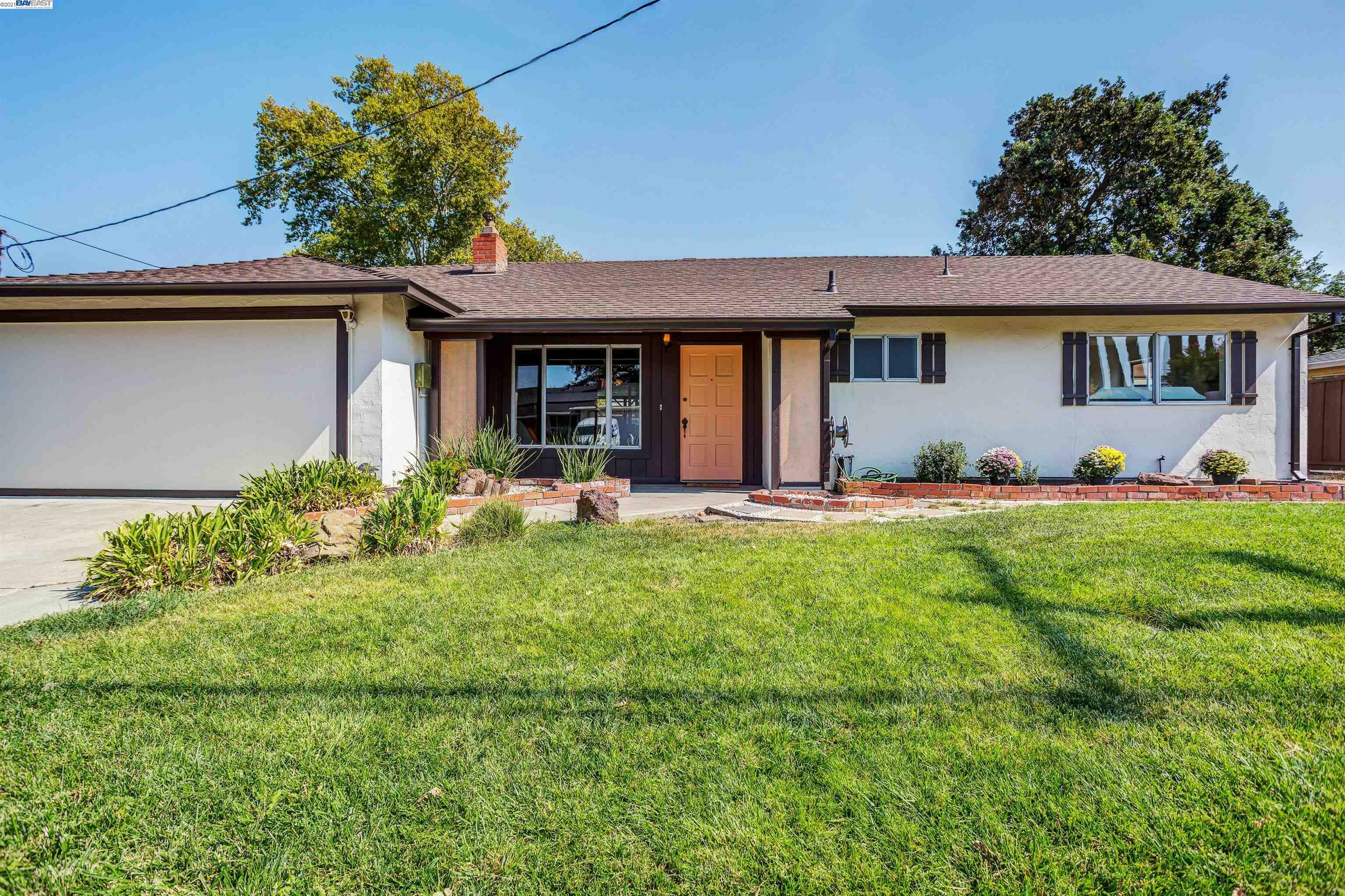 Property Photo:  2437 Geraldine Drive  CA 94523 