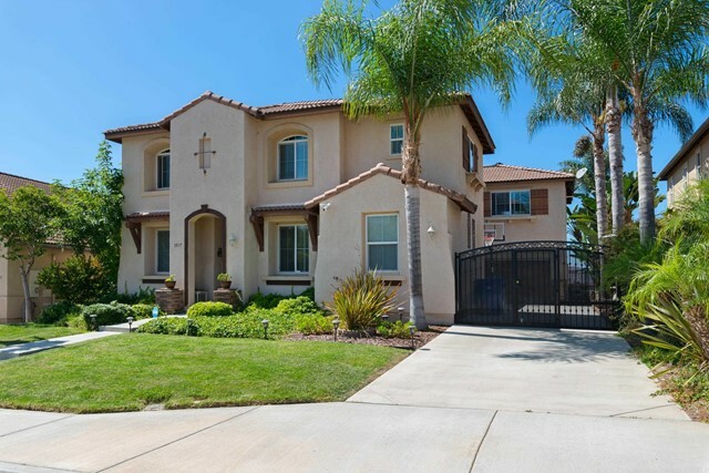 Property Photo:  1037 Sundial Court  CA 92057 