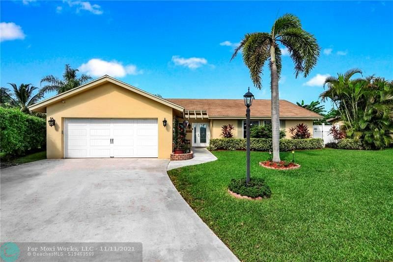 Property Photo:  9722 Colorado Court  FL 33434 