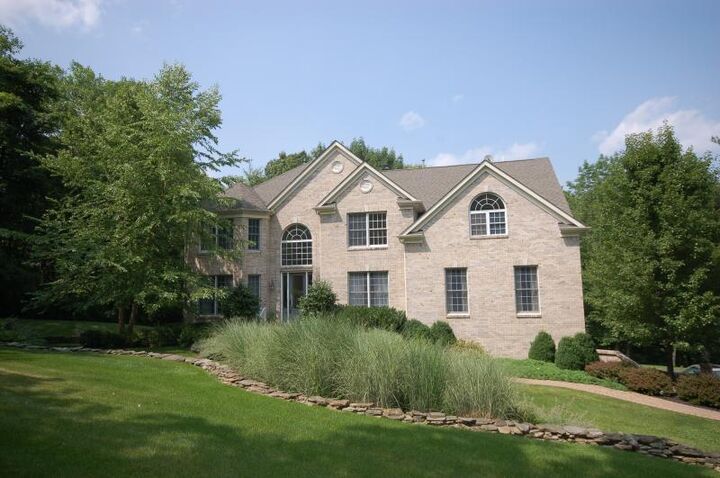 12 Olde Forge Ln  Union Twp. NJ 08827 photo