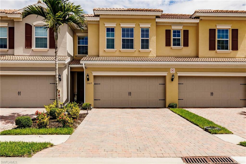 Property Photo:  12617 Laurel Cove Drive  FL 33913 