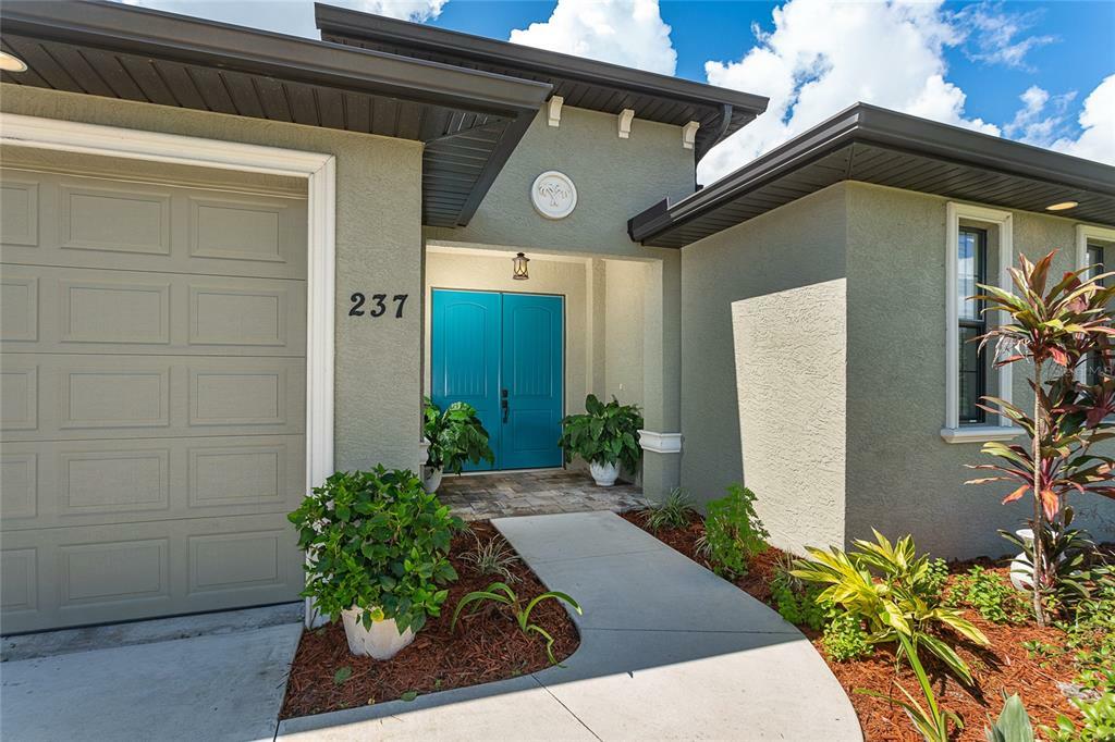 Property Photo:  237 Albatross Road  FL 33947 