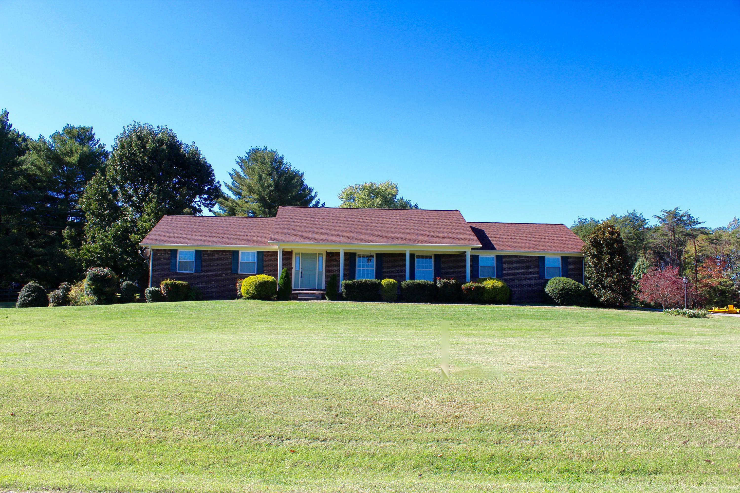 Property Photo:  1101 N East End Rd  TN 37871 