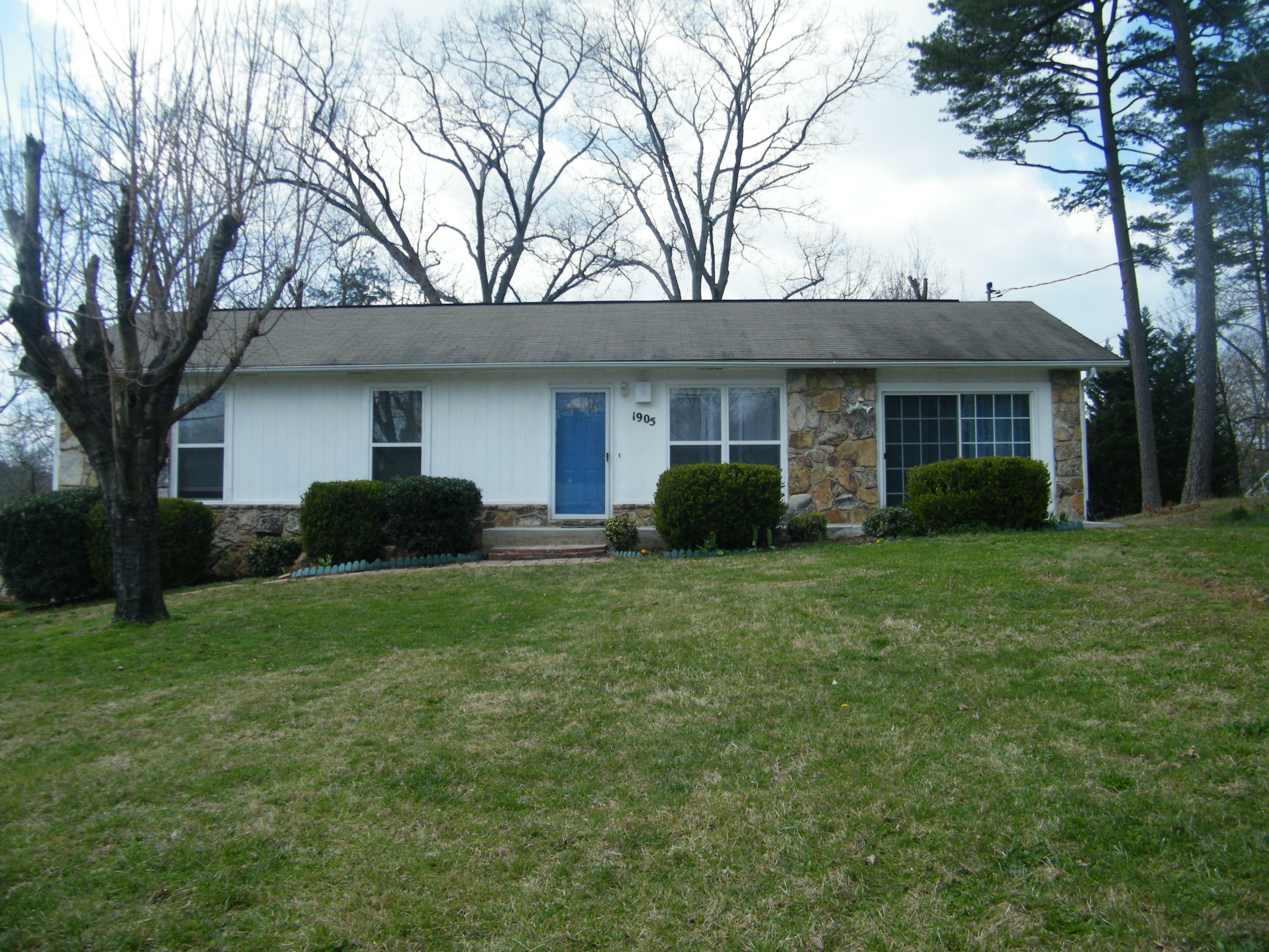 Property Photo:  1905 Canby Hills Rd  TN 37901 