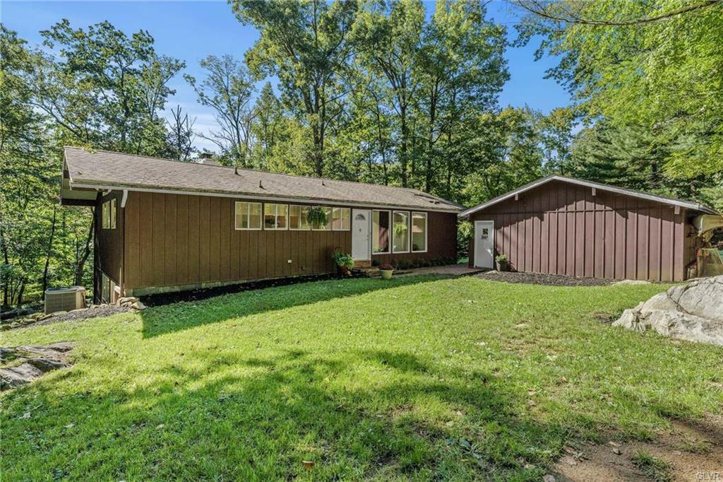 Property Photo:  3155 Balsam Road  PA 18034 