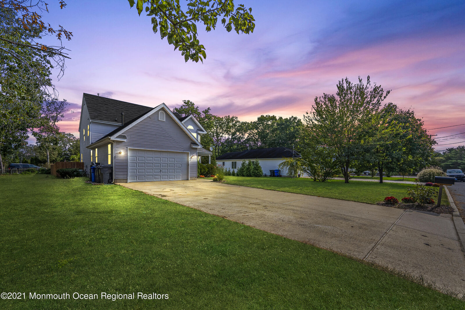 Property Photo:  360 River Terrace  NJ 08755 