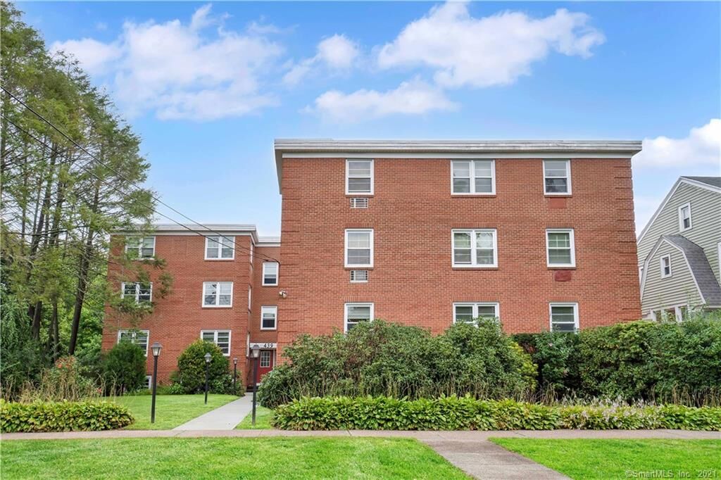 Property Photo: 439 Central Avenue D2 CT 06515