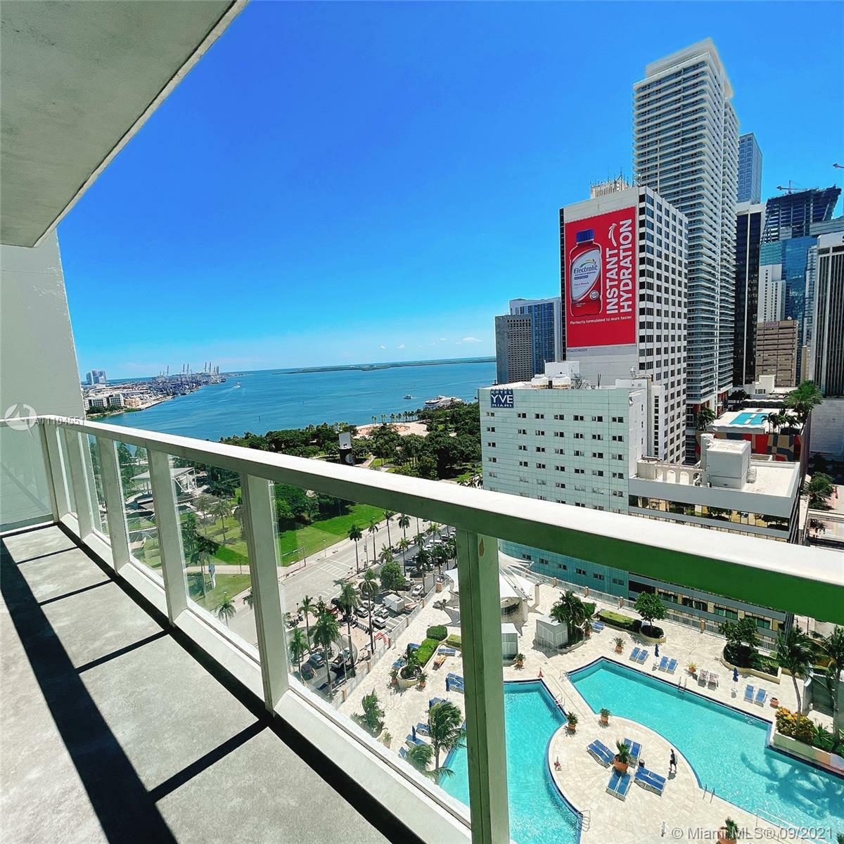 Property Photo: 244 Biscayne Blvd 2005 FL 33132