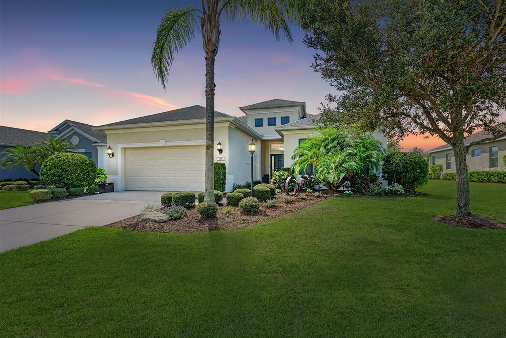 Property Photo:  4617 Claremont Park Drive  FL 34211 