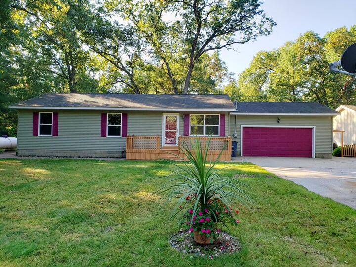 227 E Hickory Road  Twin Lake MI 49457 photo