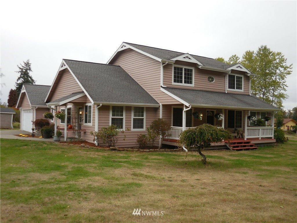 Property Photo:  4872 Banner Road SE  WA 98367 