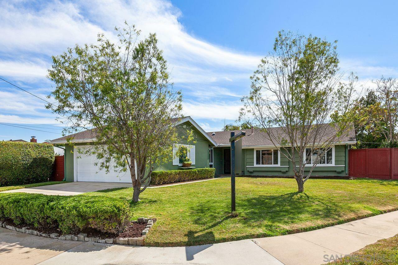 Property Photo: 2901 Gobat Ave CA 92122
