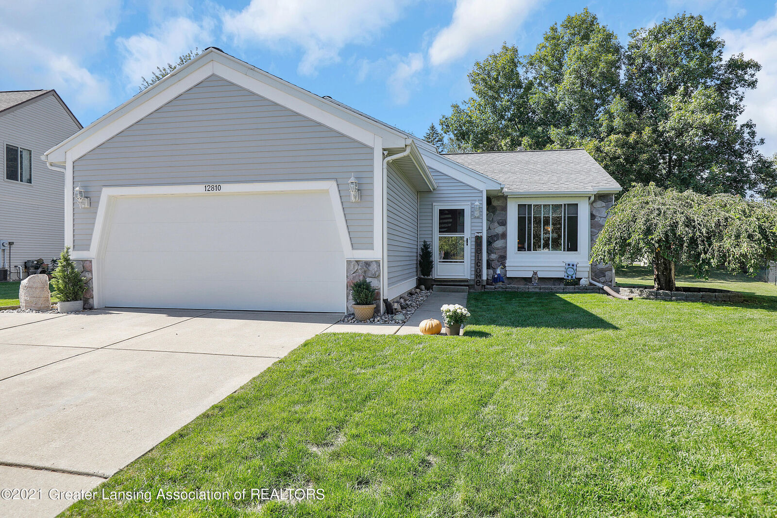 Property Photo: 12810 Houghton Drive MI 48820