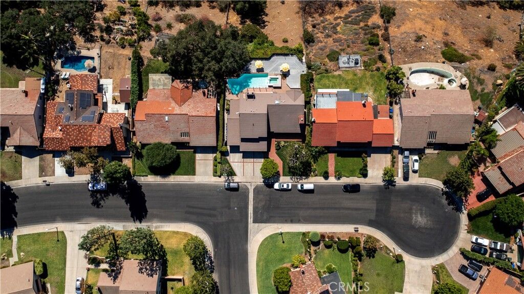 Property Photo:  220 Canyon Crest Drive  CA 91016 