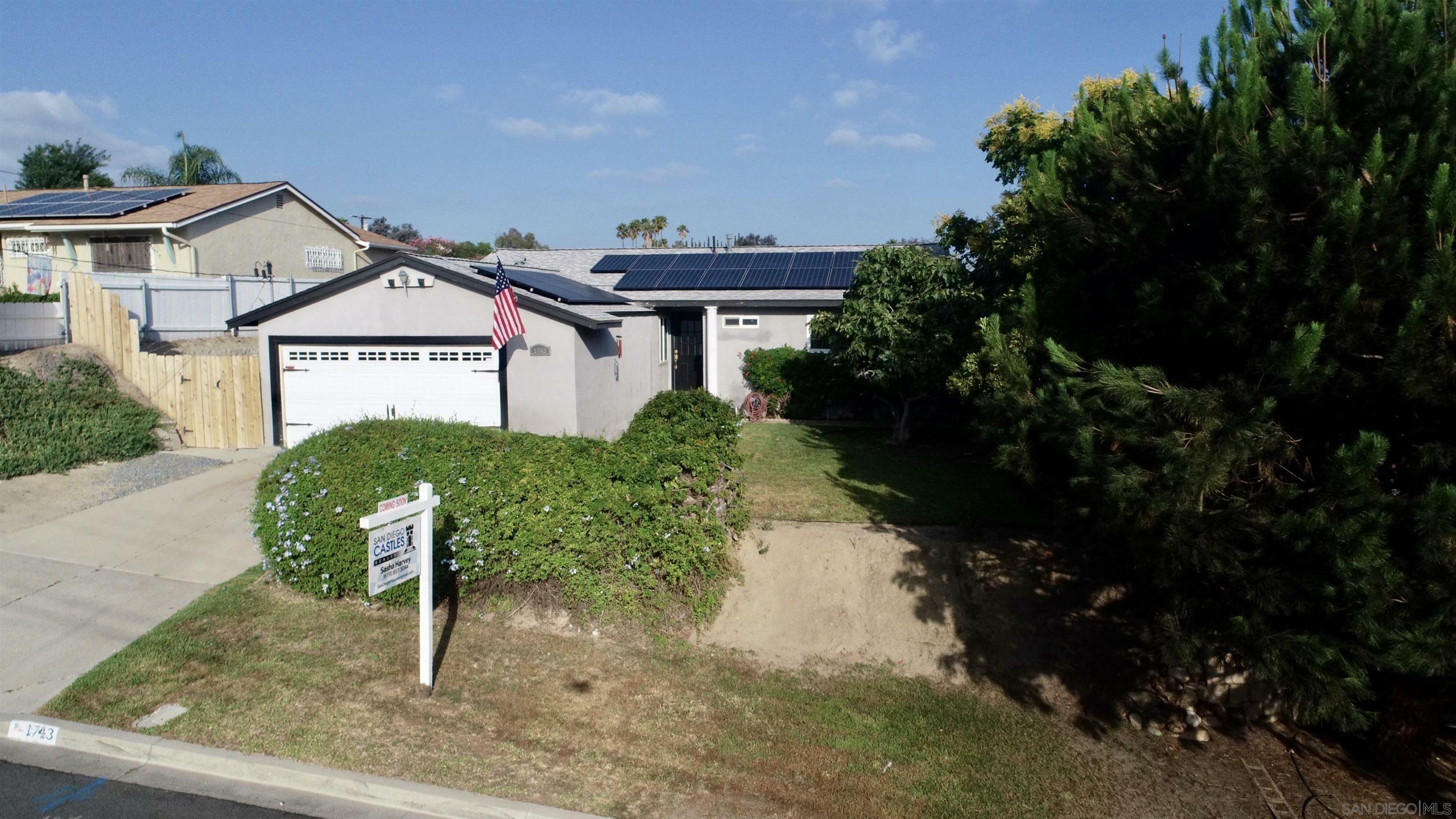 Property Photo: 1743 Denstone Place CA 91945
