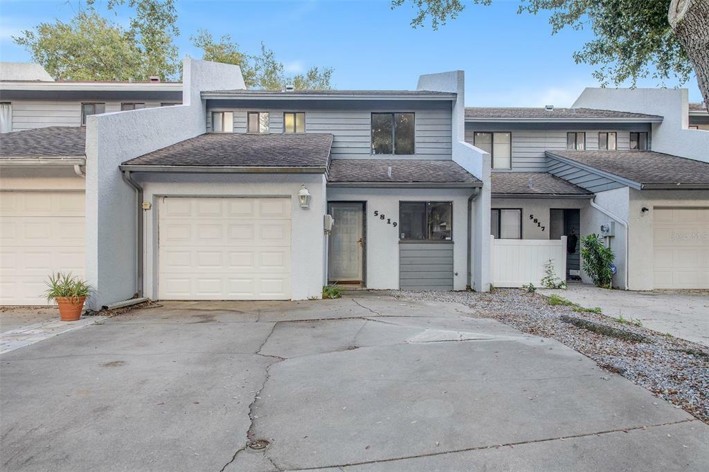 Property Photo: 5819 Idle Forest Place FL 33614