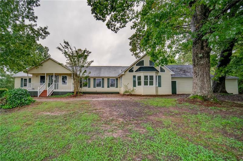 Property Photo:  38 Eagles Nest Trail  GA 30107 