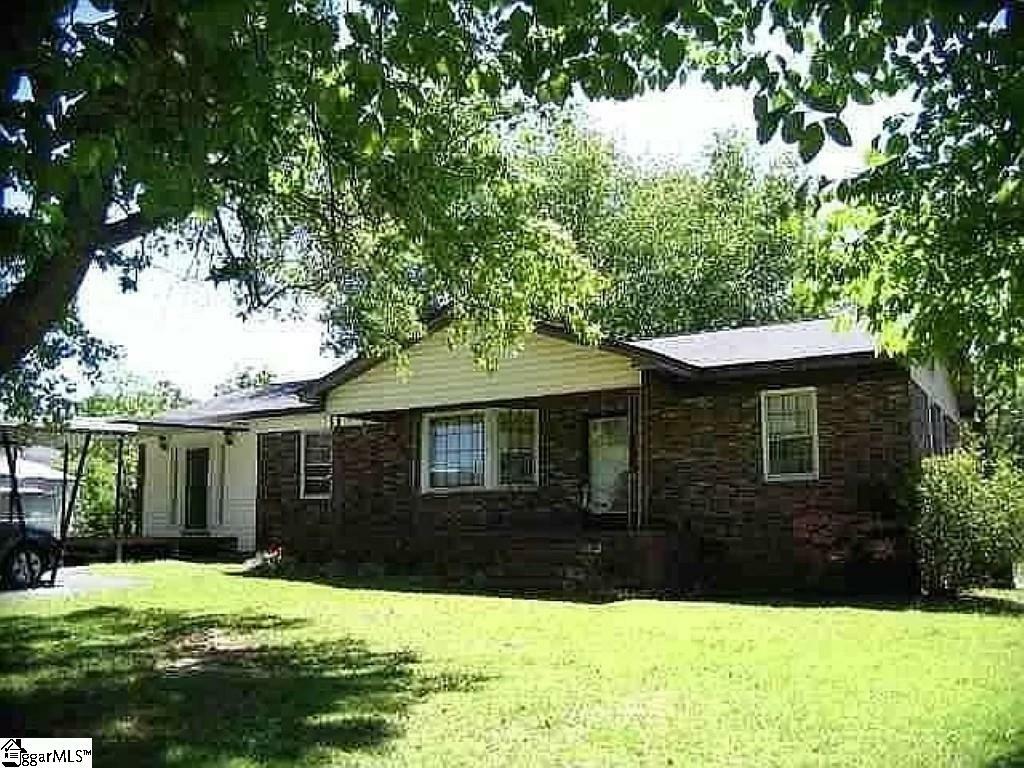 Property Photo: 101 Blue Ridge Drive SC 29644