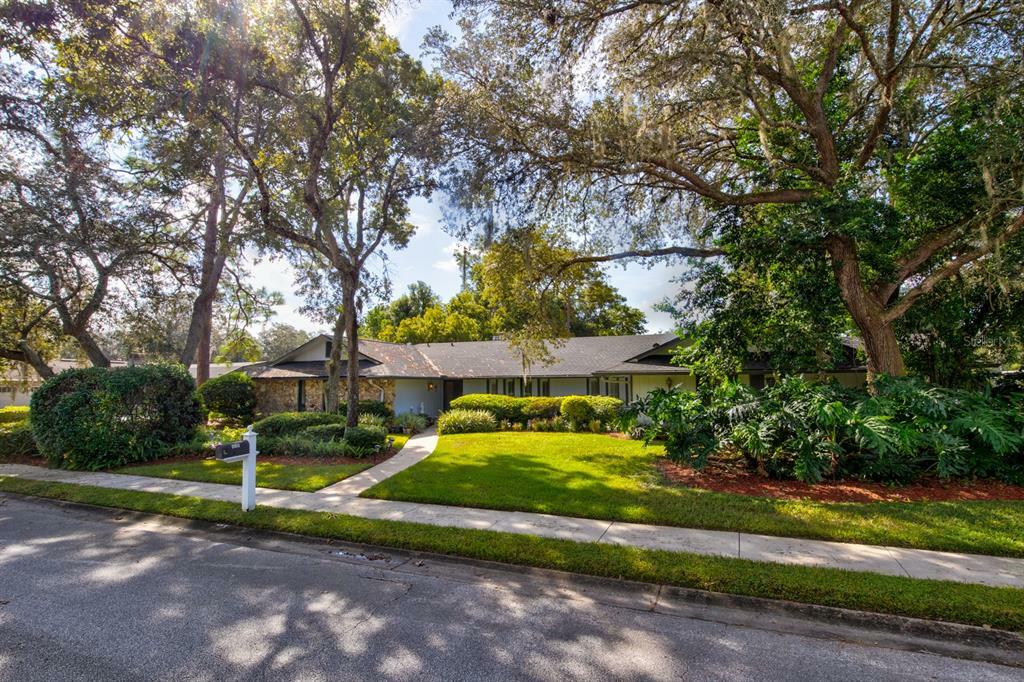 Property Photo:  315 N Sweetwater Boulevard  FL 32779 