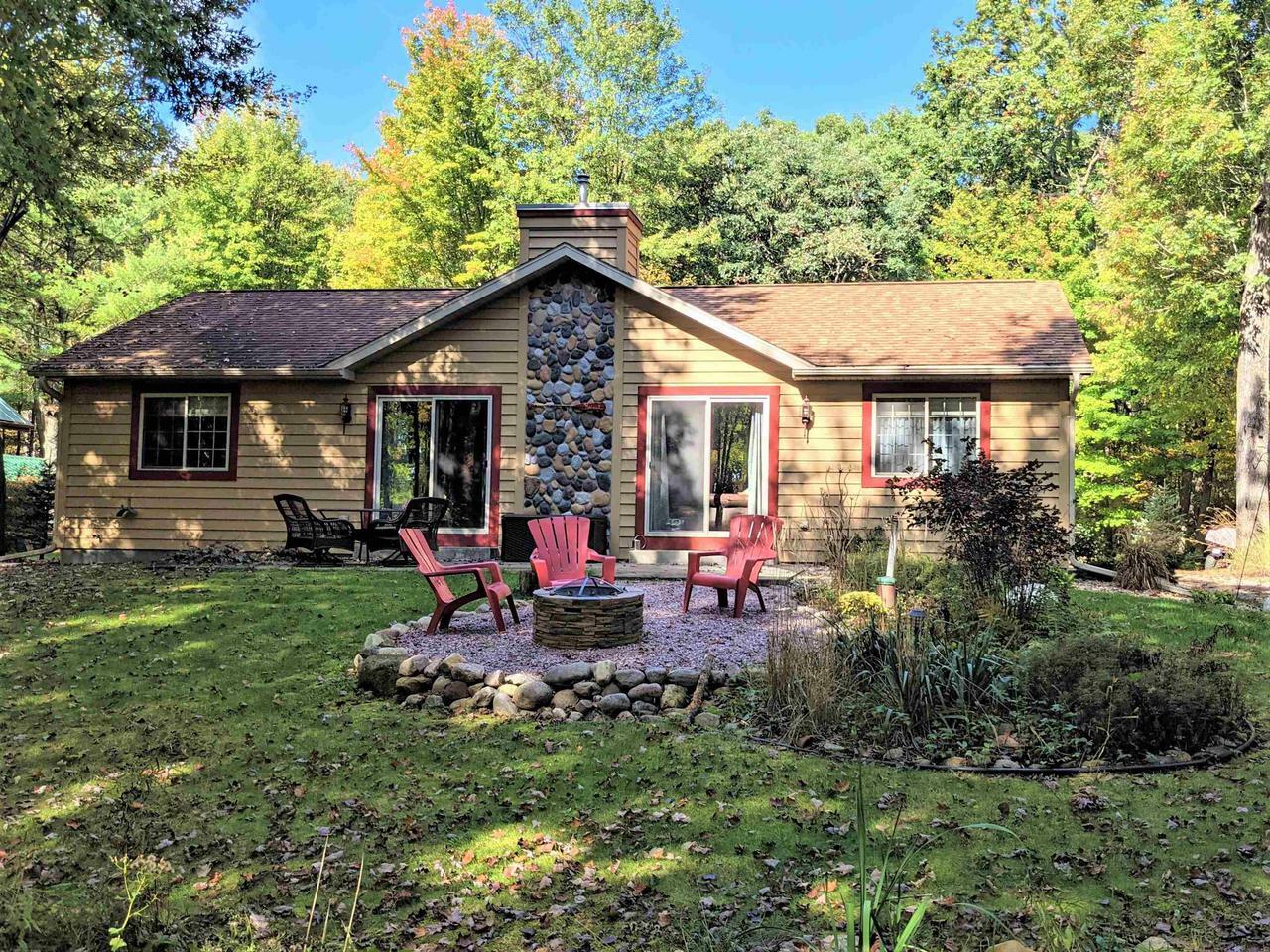 Property Photo:  3137 2nd Ct  WI 53952 