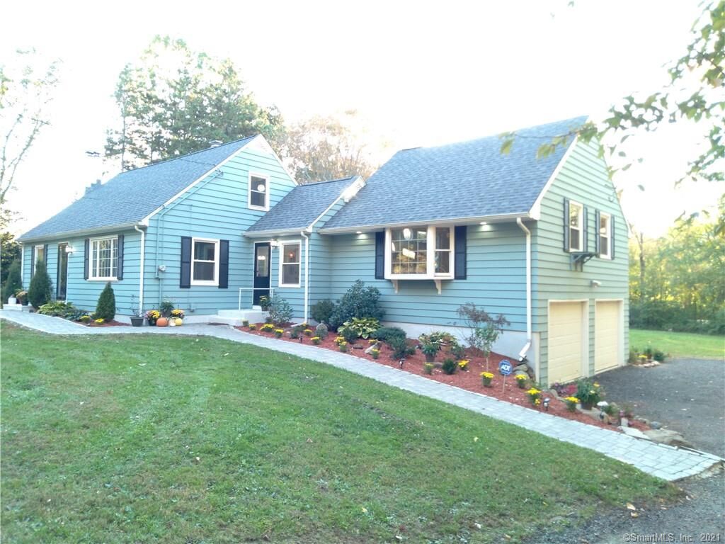 Property Photo: 1096 Johnson Road CT 06525