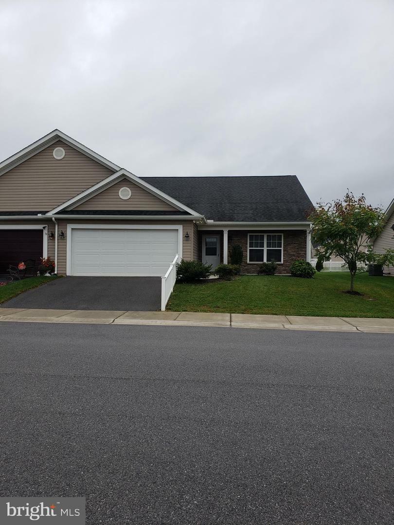 Property Photo:  36 Chalcot  WV 25419 