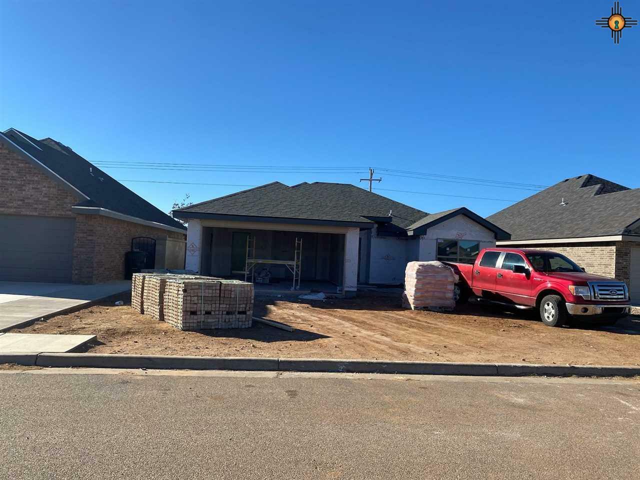 Property Photo: 2508 Joe'S Lane NM 88101