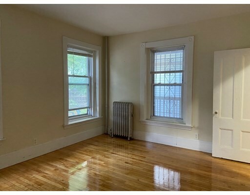 Property Photo:  128 Magazine St 4  MA 02139 