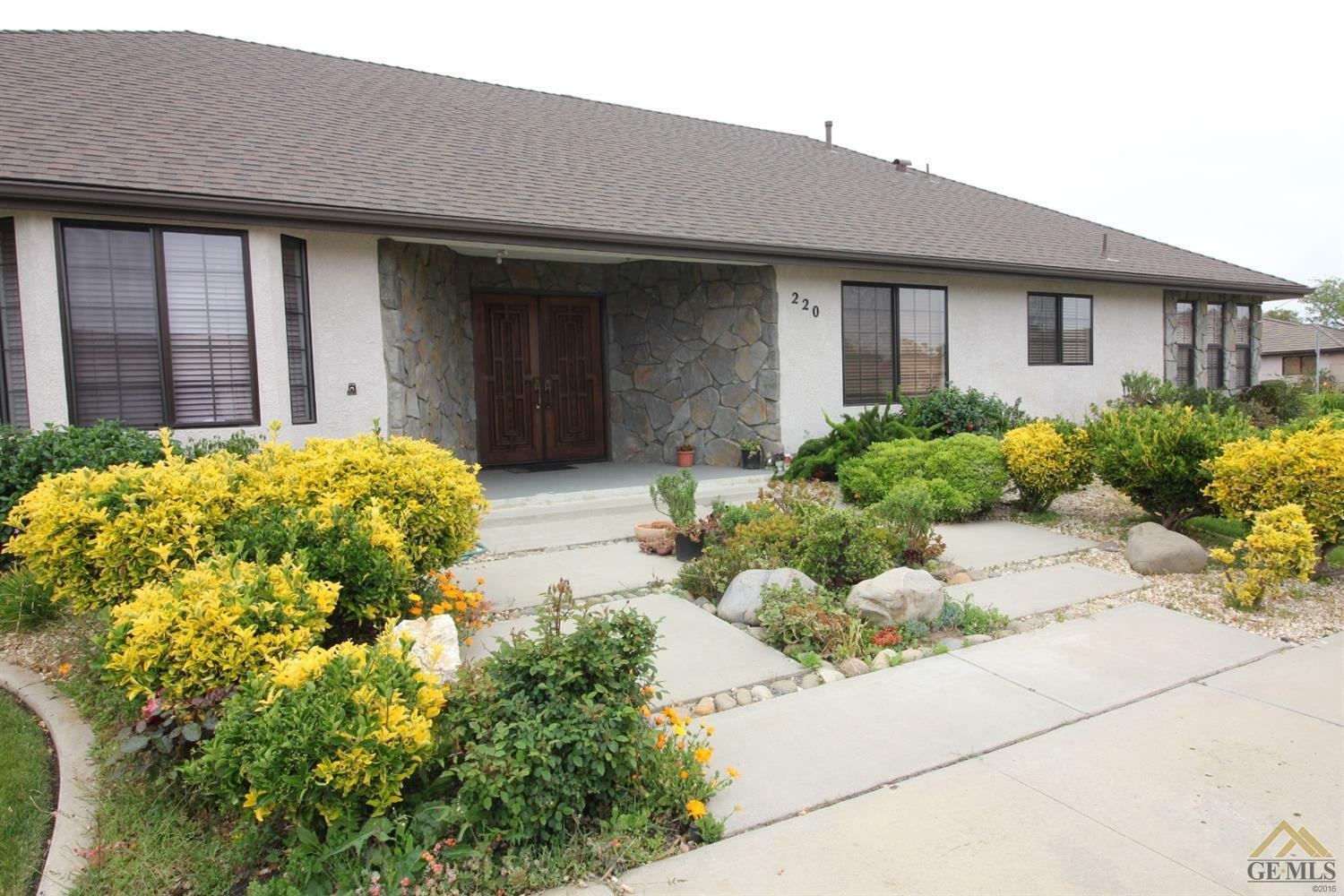 220 Saint Andrews Way  Santa Maria CA 93455 photo