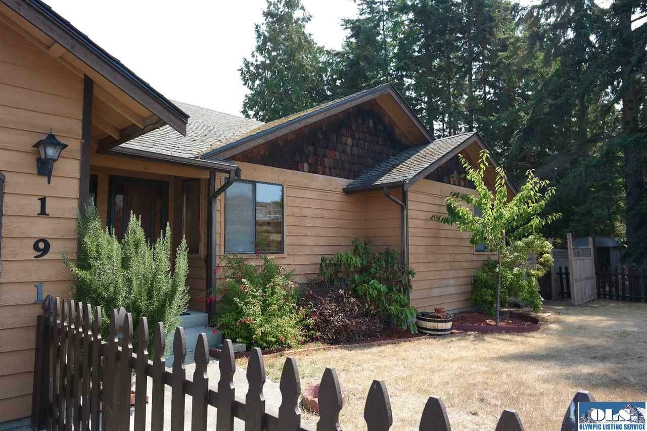 Property Photo:  191 Discovery View Dr.  WA 98382 