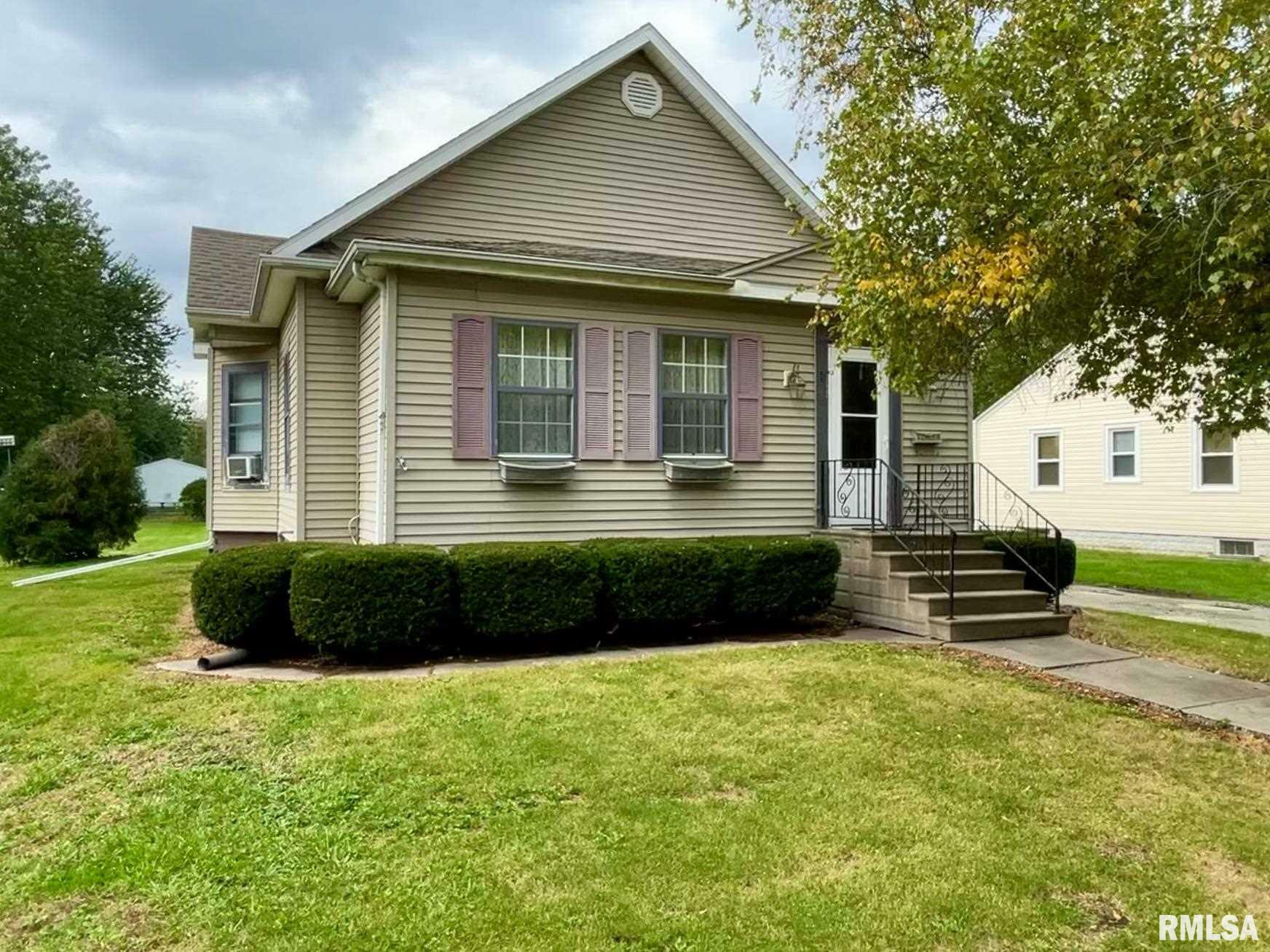 Property Photo:  1460 S Seminary  IL 61401 