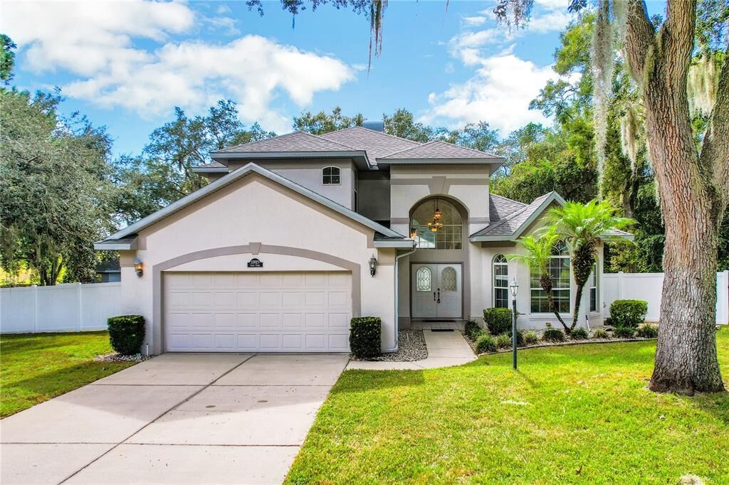 Property Photo:  33025 Jodee Court  FL 34788 