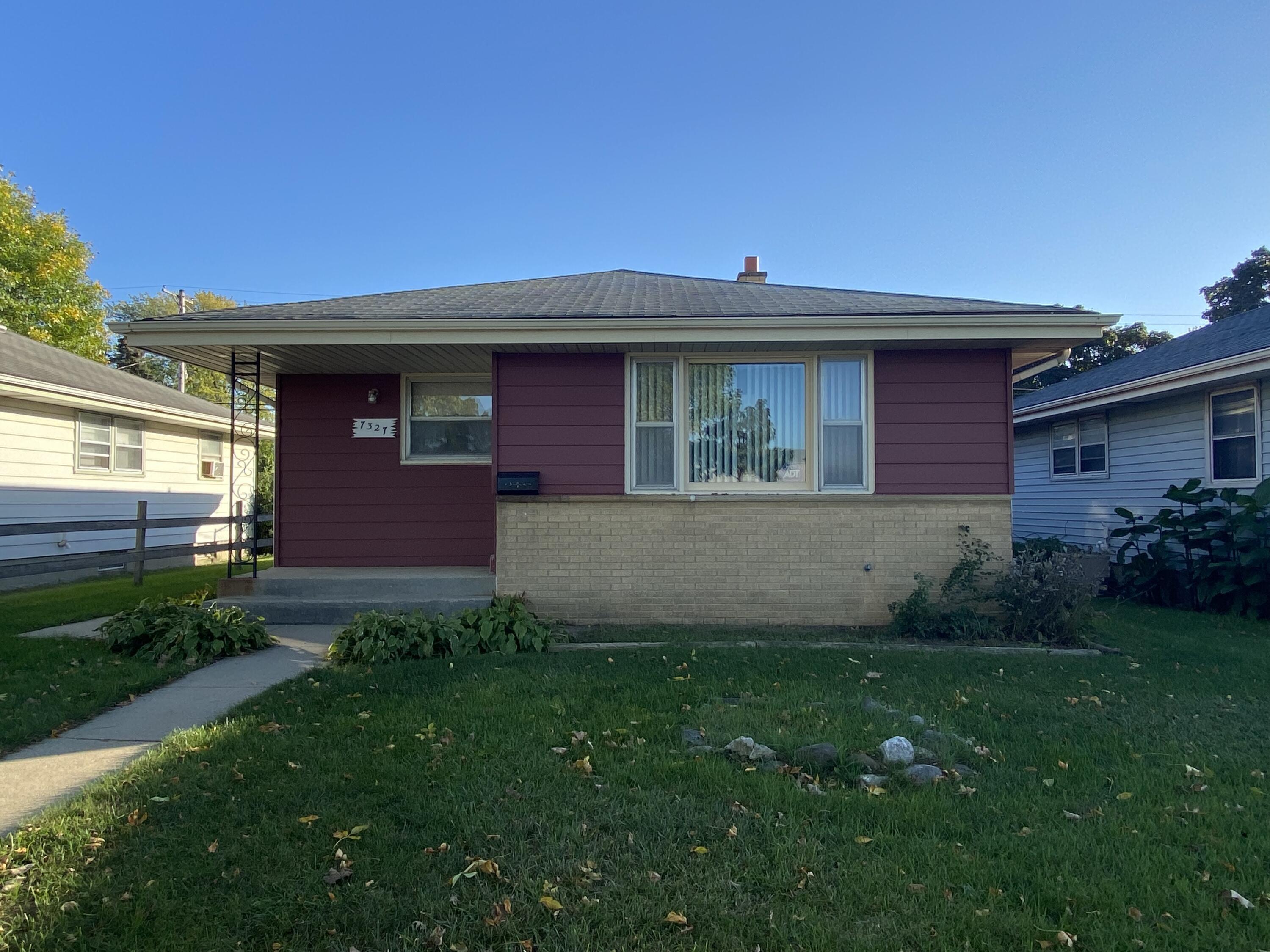 Property Photo: 7327 W Florist Ave WI 53218