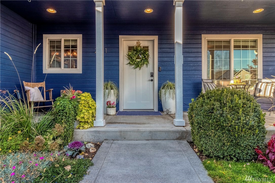 Property Photo: 241 NW Ruby Lane WA 99324