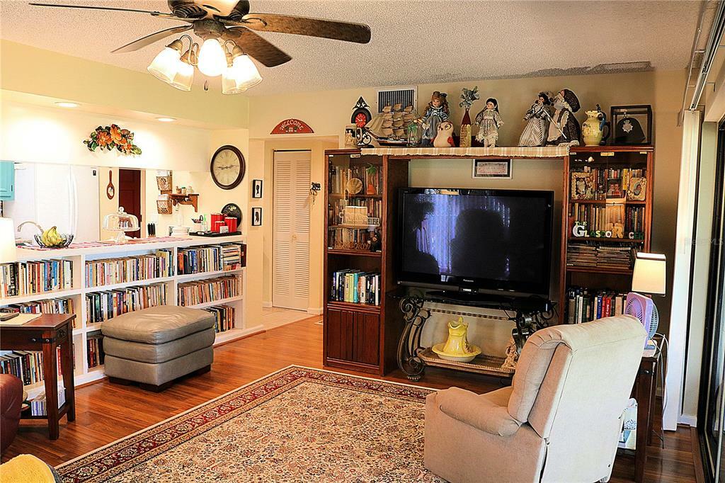 Property Photo: 233 La Casa Ch 233 FL 33898