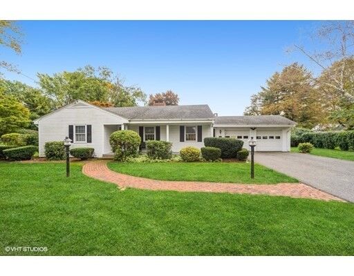 Property Photo: 21 Frankwyn St MA 01028