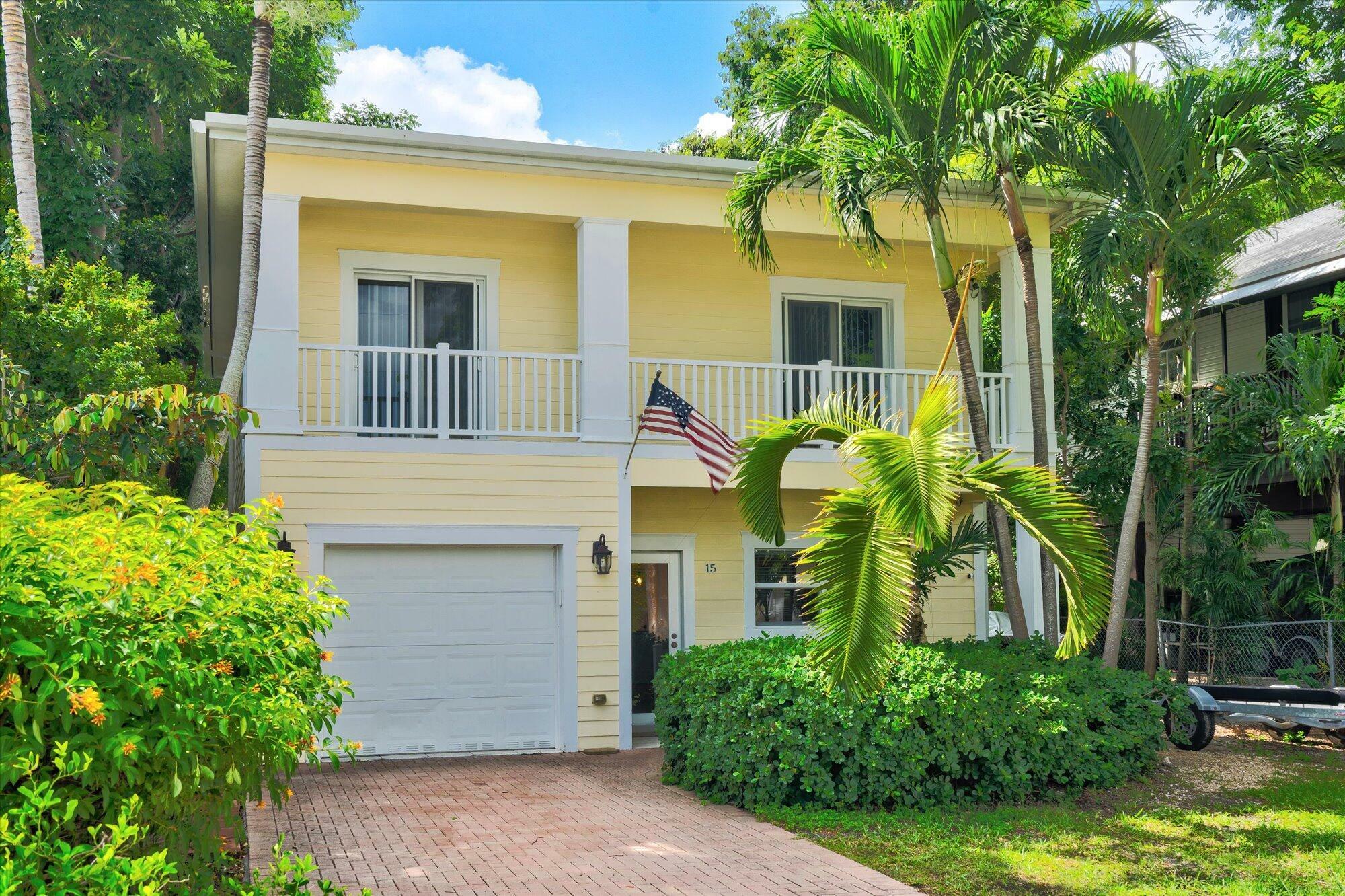 Property Photo:  15 SE Marlin Avenue  FL 33037 