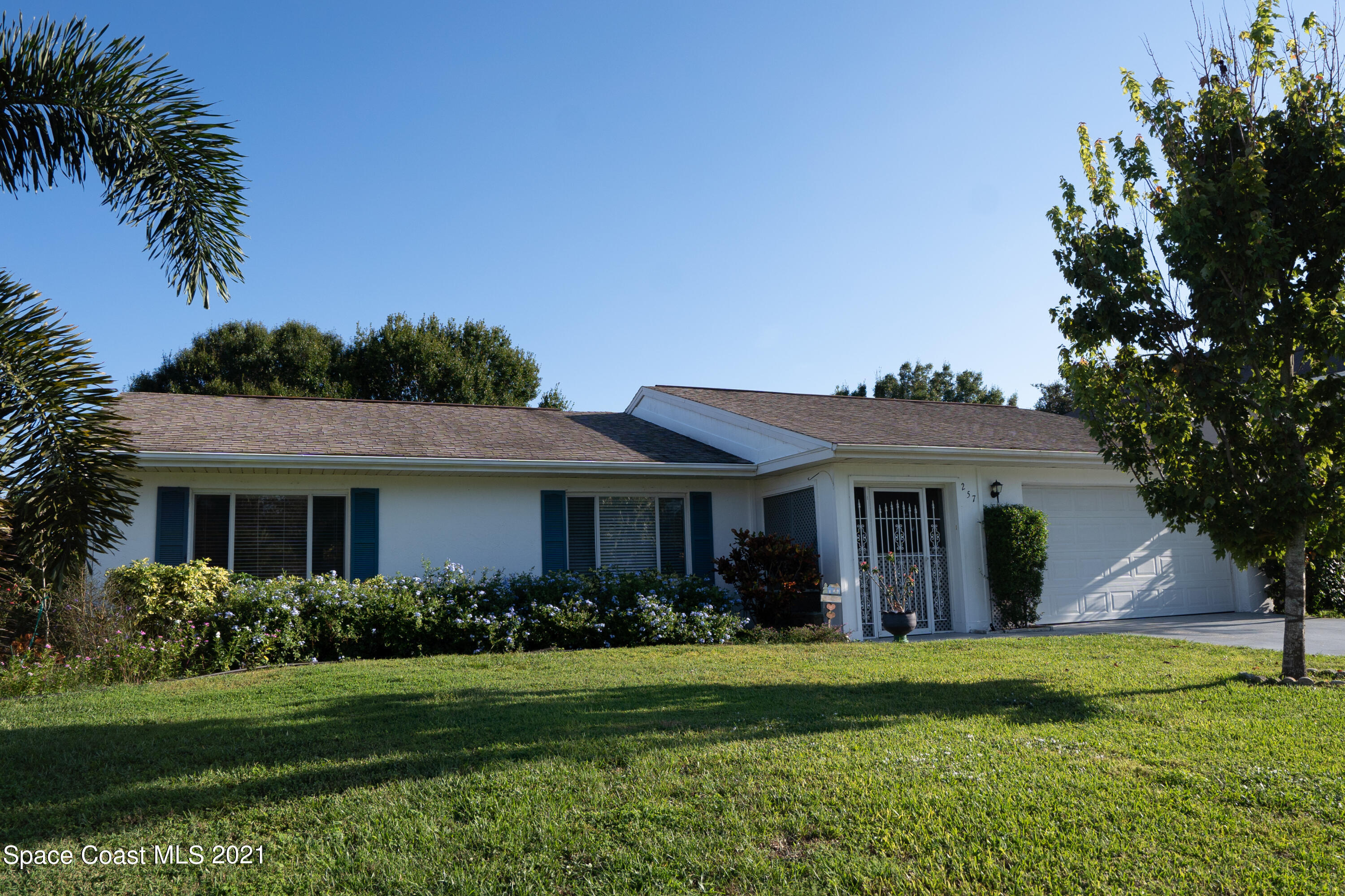 Property Photo:  257 Gladiola Road NE  FL 32907 