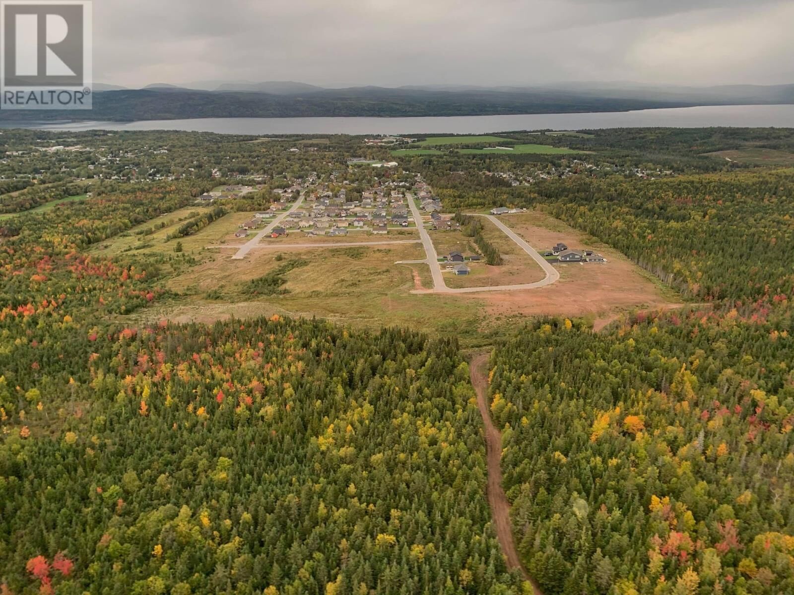 Property Photo:  24 Harvey Wight Crescent  NL A0L 1K0 