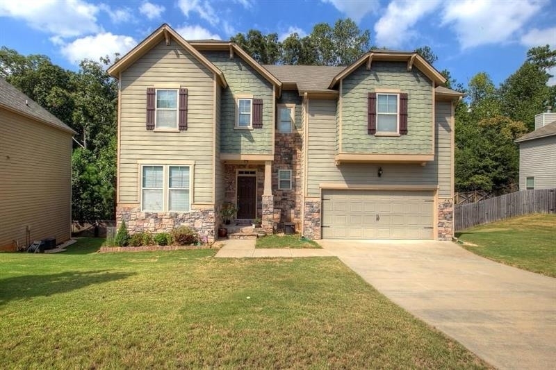 Property Photo:  2735 Lions Gate Drive  GA 30041 