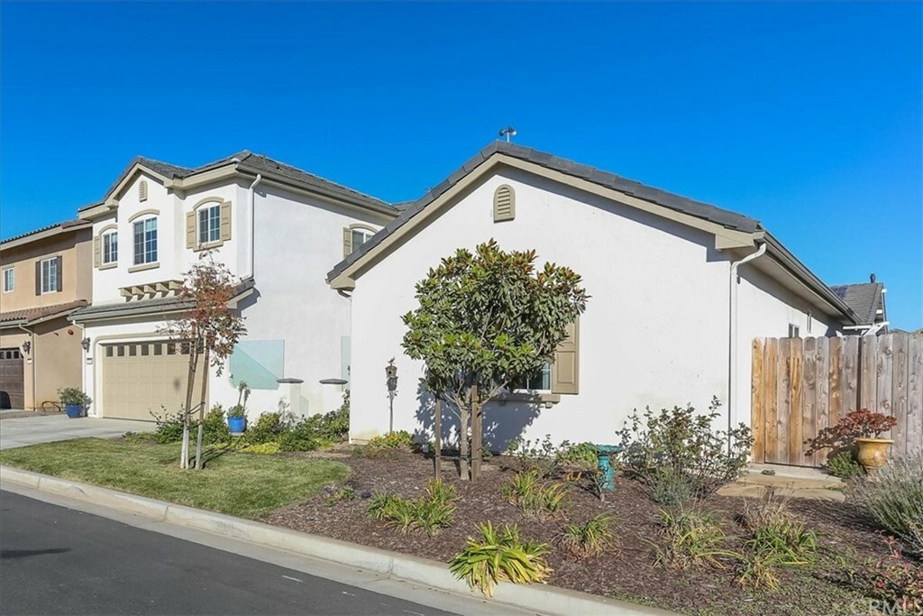 Property Photo:  1550 S Barrow Lane  CA 93458 