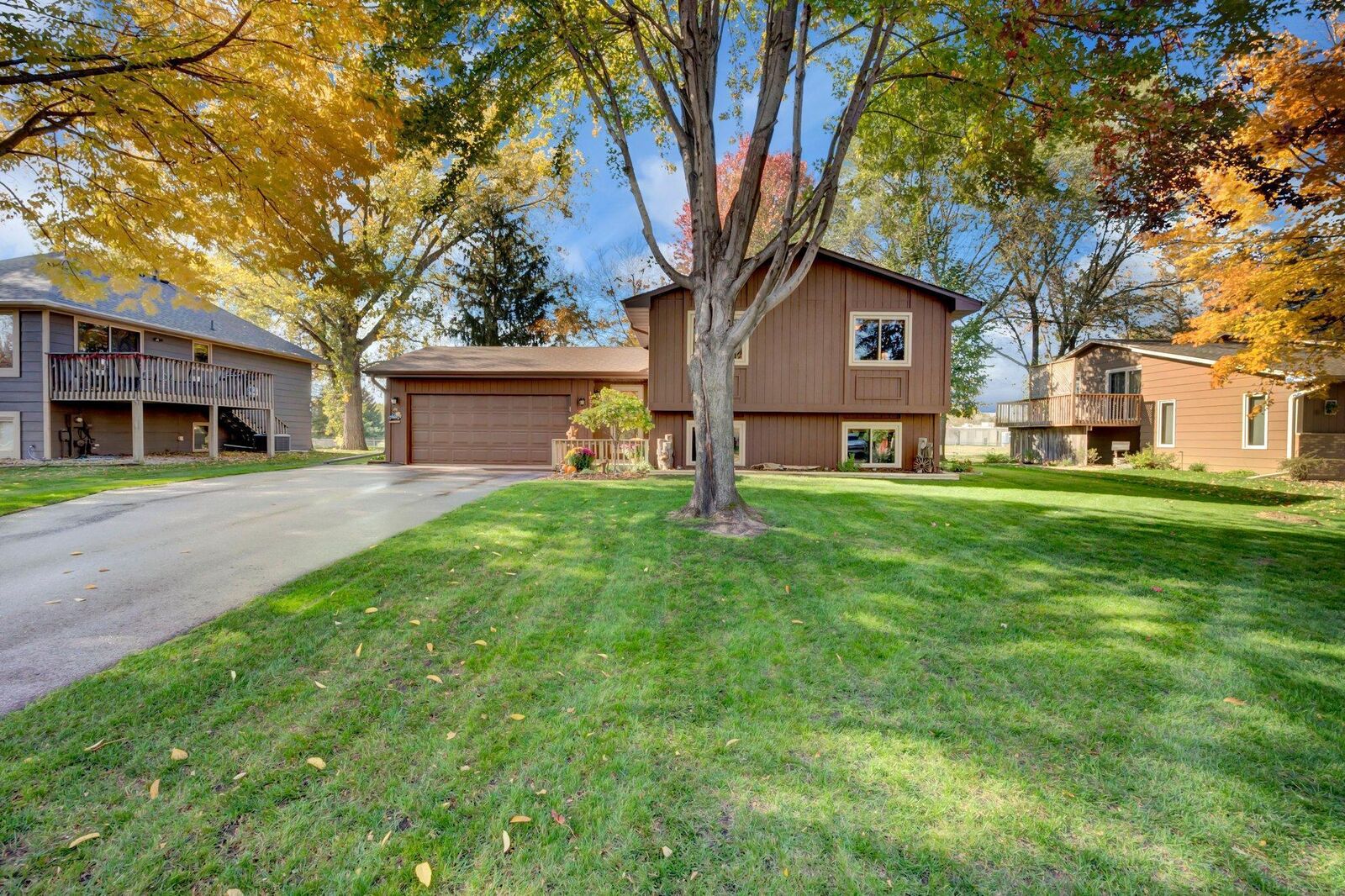 Property Photo: 10528 Marmon Street NE MN 55014